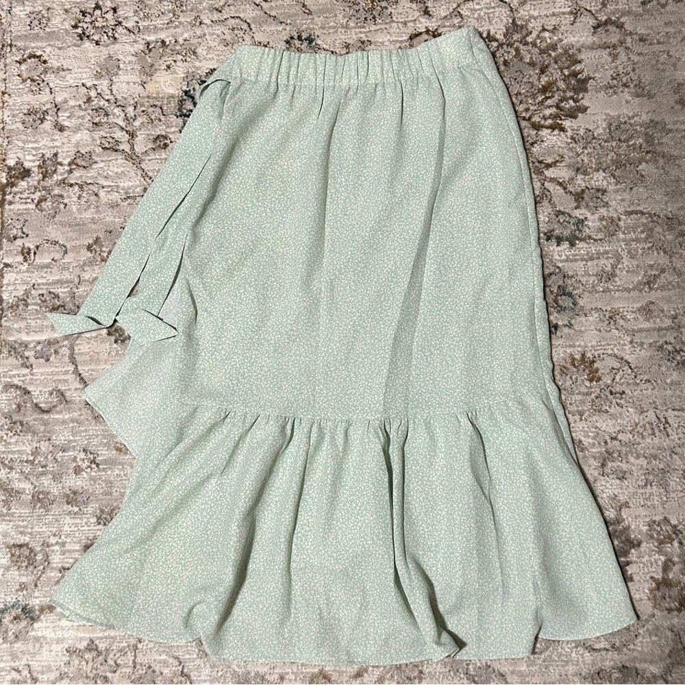 LC Lauren Conrad Light Green Midi Skirt - Picture 3 of 6